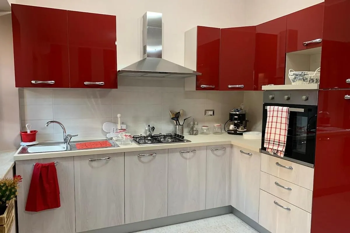 Scarlett 22 - Intero Appartamento, Centro Citta, Free Wifi Carbonia