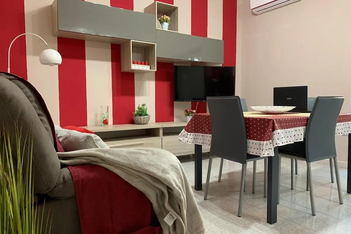 Scarlett 22 - Intero Appartamento, Centro Citta, Free Wifi Carbonia Holiday home